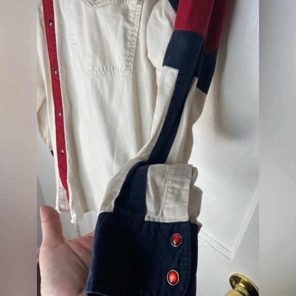 Wrangler Vintage 90’s Red, White, and Blue Western Shirt w Red Pearl Snaps - Picture 5 of 5